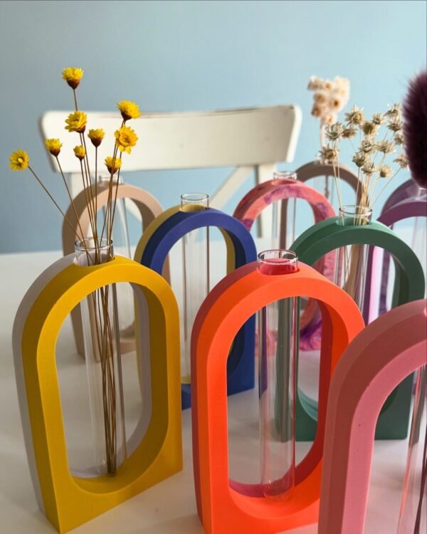 Zweifarbige Blumenvase | Bogenform mit Reagenzglas – Bild 5